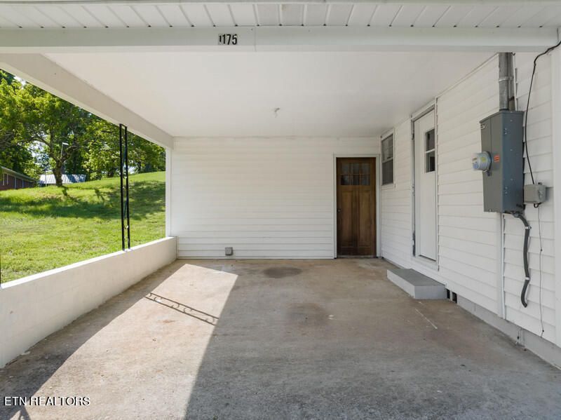 1175 River Rd, Morristown, TN 37813