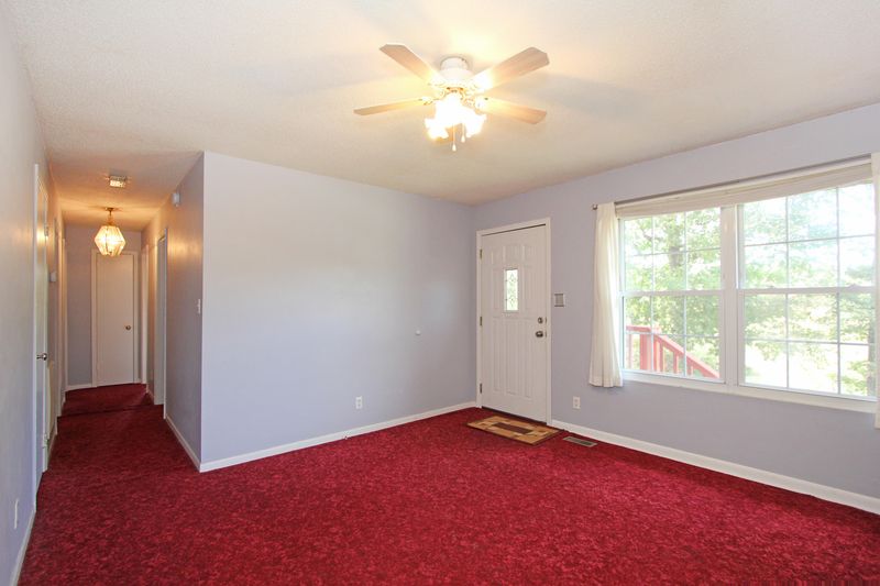 1177 Carding Machine Rd, Loudon, TN 37774
