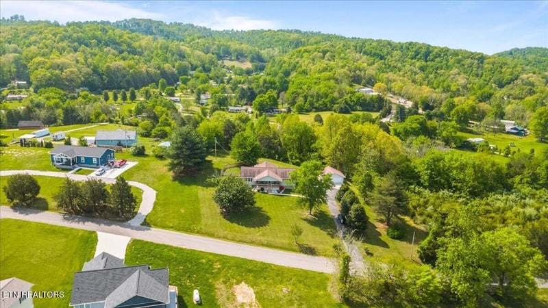 1178 Powell Valley Shores Cir, Speedwell, TN 37870