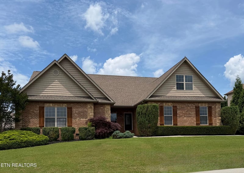 1179 Linford Cir, Alcoa, TN 37701