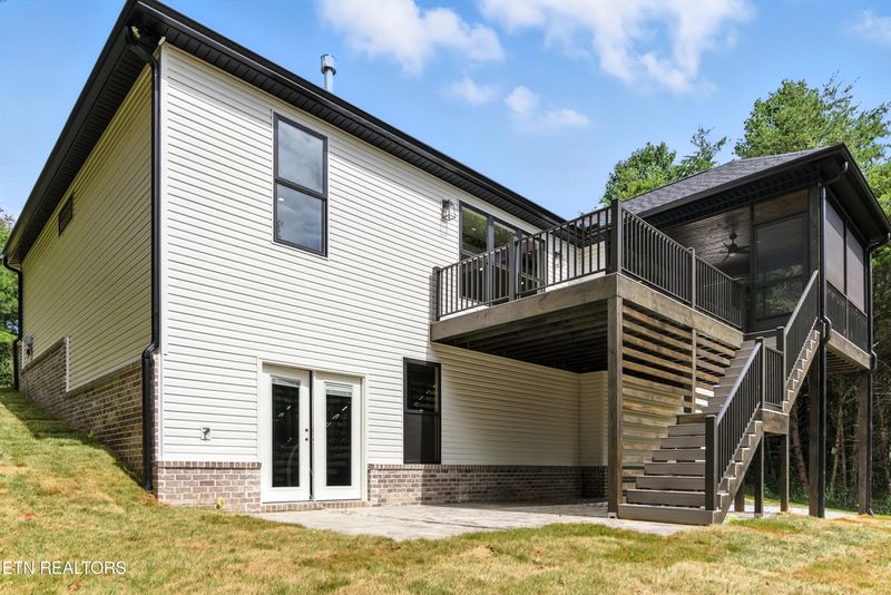 118 Amohi Way, Loudon, TN 37774
