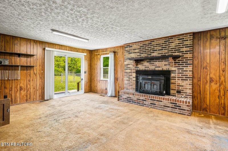 118 Big Valley Rd, Andersonville, TN 37705