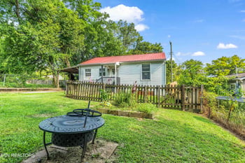 118 Cedar Ave, Knoxville, TN 37917