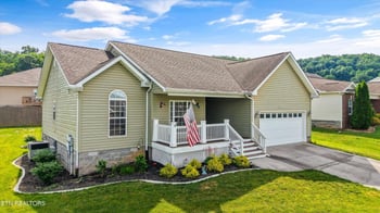 118 Cornerstone Cir, Clinton, TN 37716