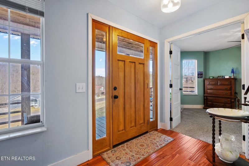 118 County Rd #327, Niota, TN 37826