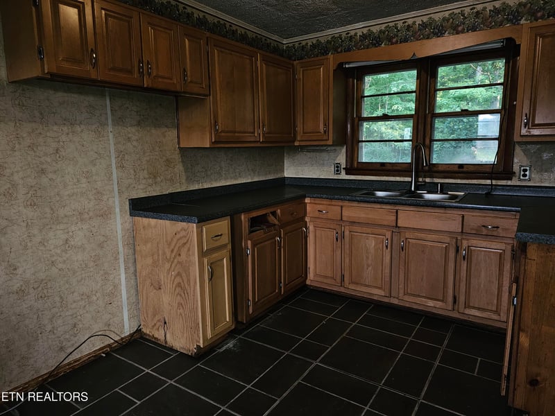 118 County Road 503, Englewood, TN 37329
