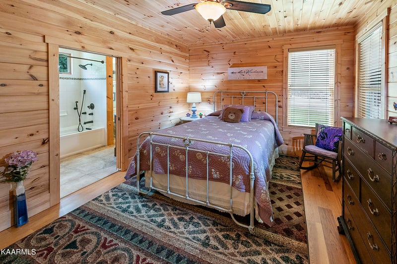 118 Crystal Springs Rd, Rockwood, TN 37854