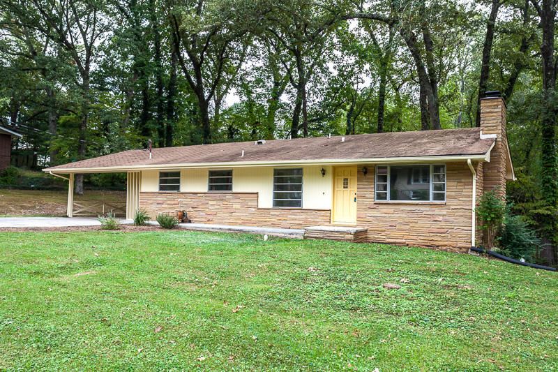 118 E Irving Ln, Oak Ridge, TN 37830