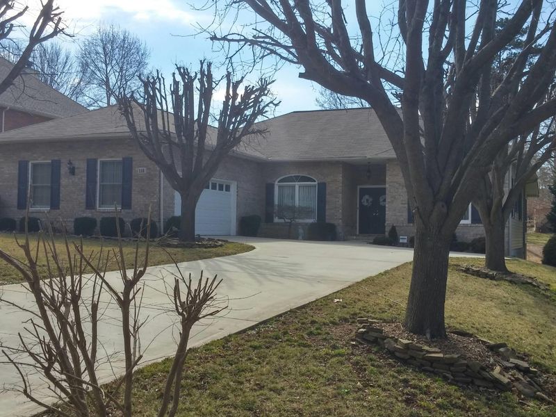118 Geya Cir, Loudon, TN 37774