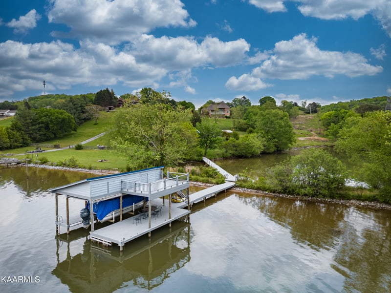 118 Pennybank Farm Rd, Kingston, TN 37763