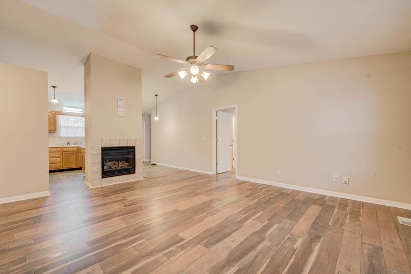 118 Phillips Ln, Clinton, TN 37716