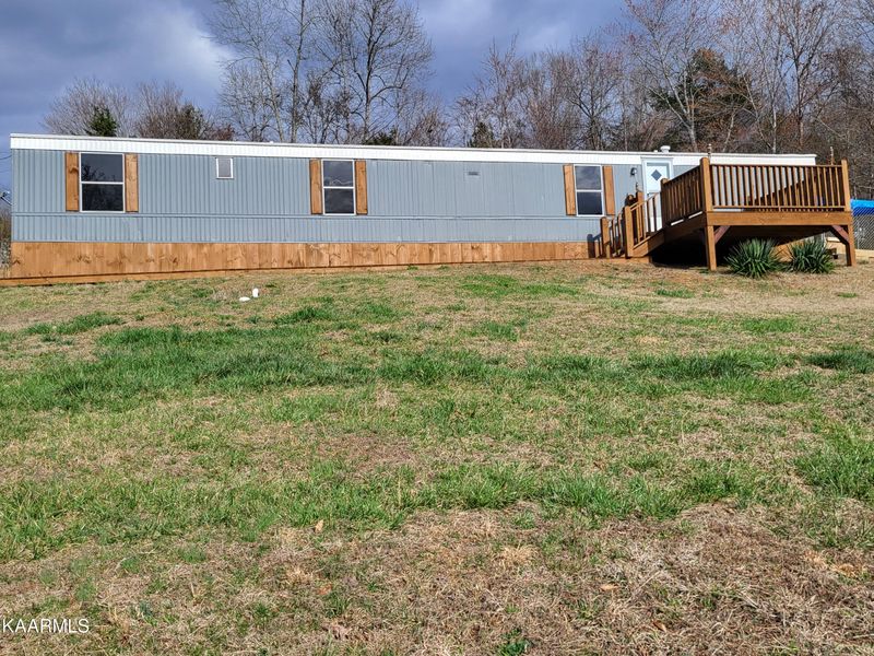 118 Pinecrest Dr, Loudon, TN 37774