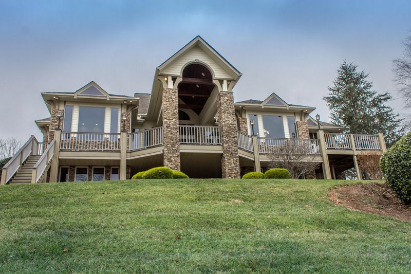 118 Regatta Dr, Andersonville, TN 37705