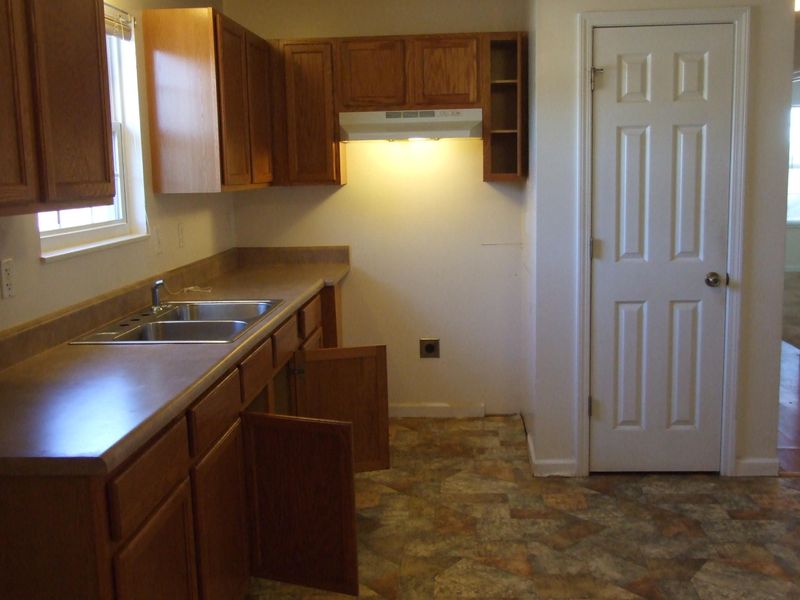 118 Riverview Dr, Loudon, TN 37774