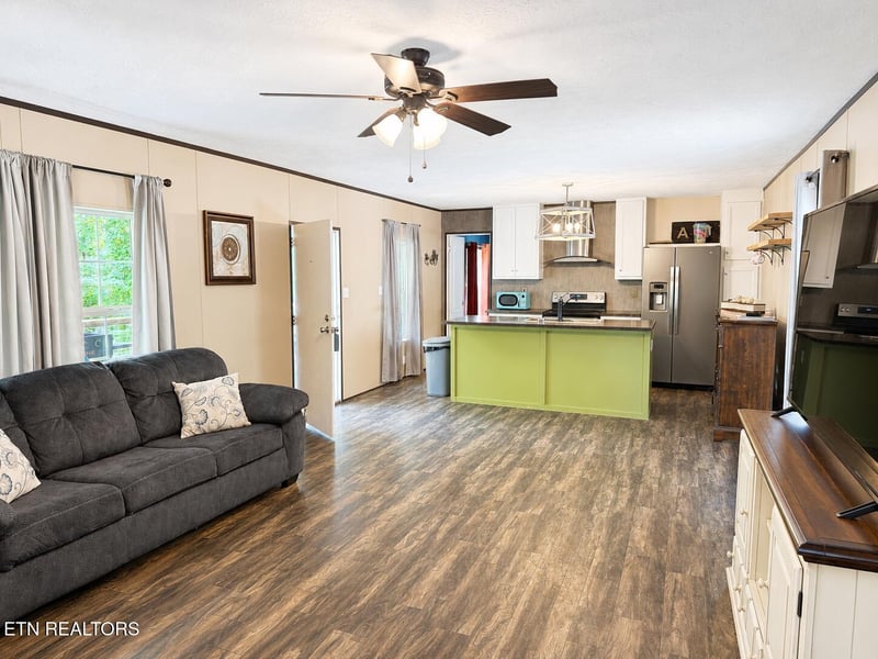 118 Skyline Dr, Crossville, TN 38572