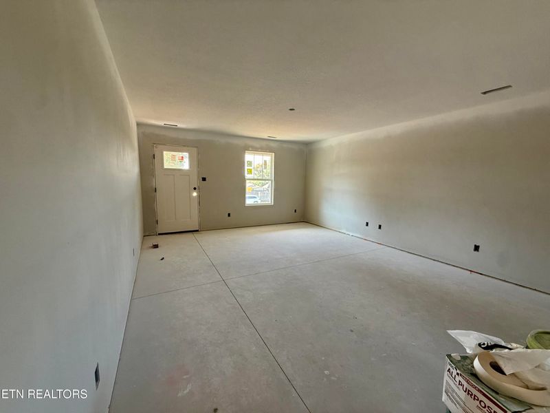 118 Verton Dr #1, Powell, TN 37849
