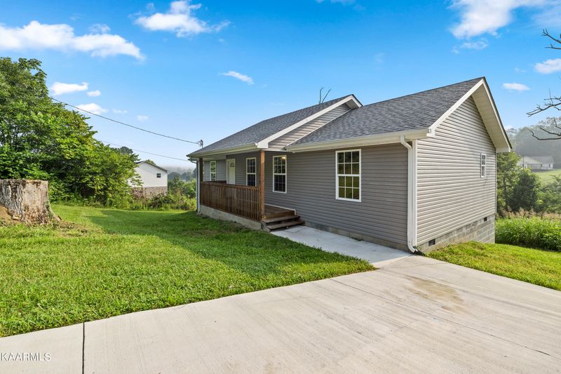 118 View Ln, Lafollette, TN 37766