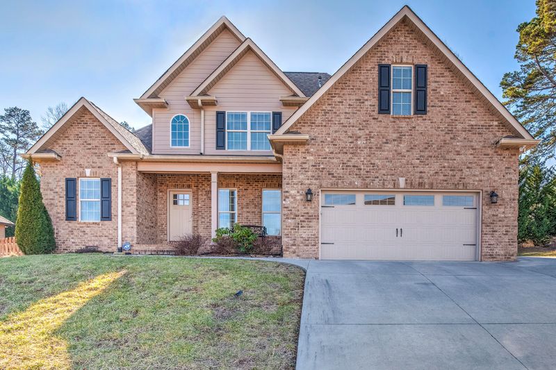 118 Wolf Creek Way, Oak Ridge, TN 37830