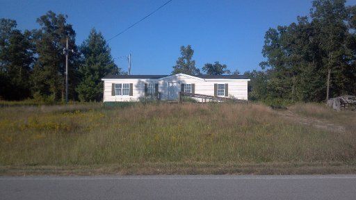 1182 Deer Lodge Hw, Deer Lodge, TN 37726