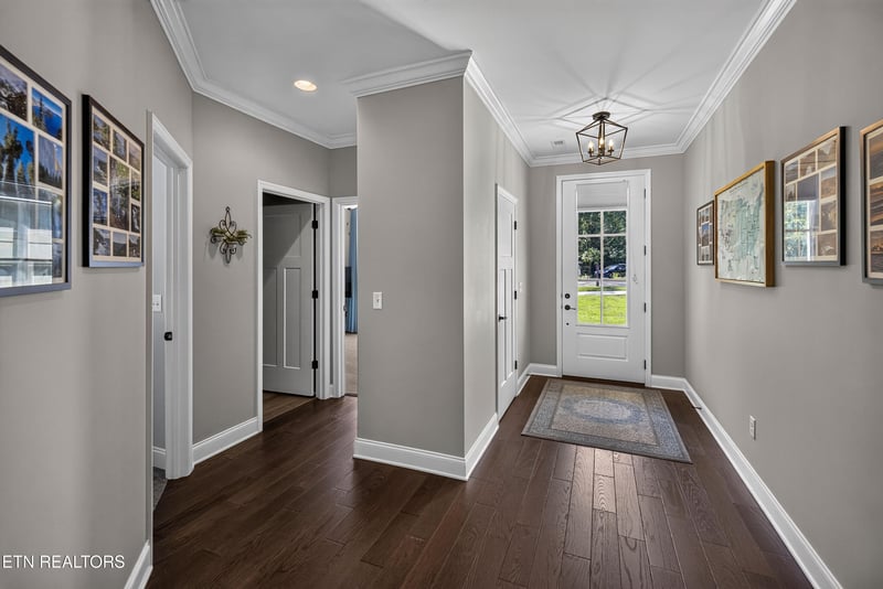 11827 Black Rd, Knoxville, TN 37932
