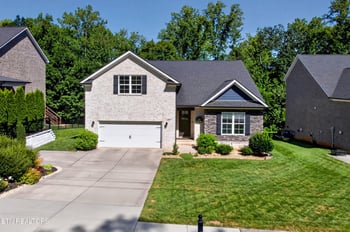 11827 Black Rd, Knoxville, TN 37932