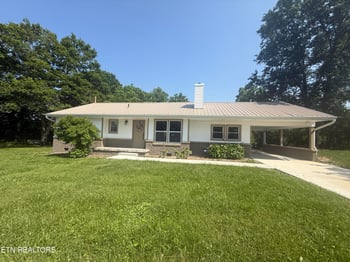 1184 Davis Chapel Rd, Lafollette, TN 37766