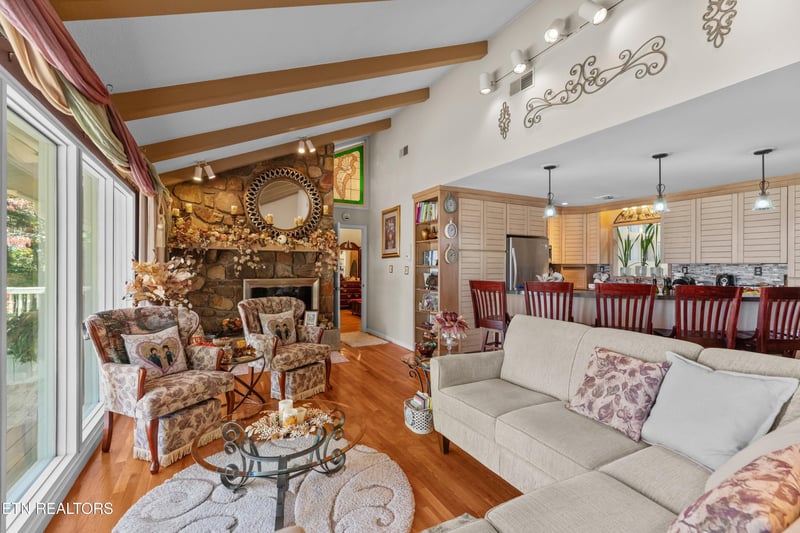 1184 Mimosa Dr, Morristown, TN 37814