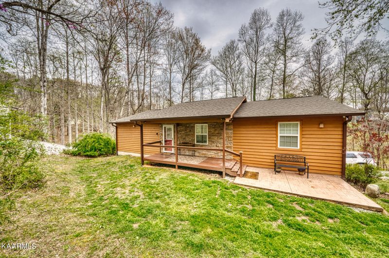 1185 Big Creek Rd, Lafollette, TN 37766