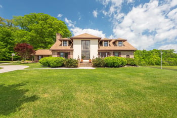 1185 Unitia Rd, Lenoir City, TN 37772
