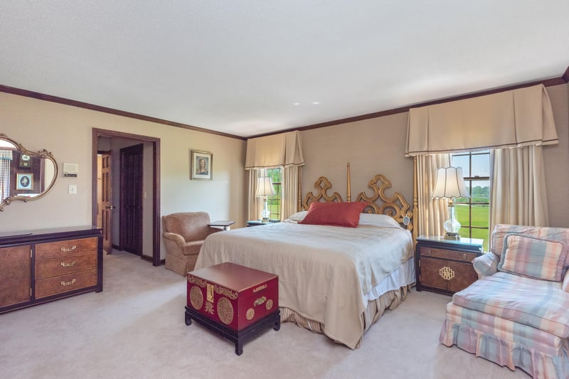 1185 Unitia Rd, Lenoir City, TN 37772