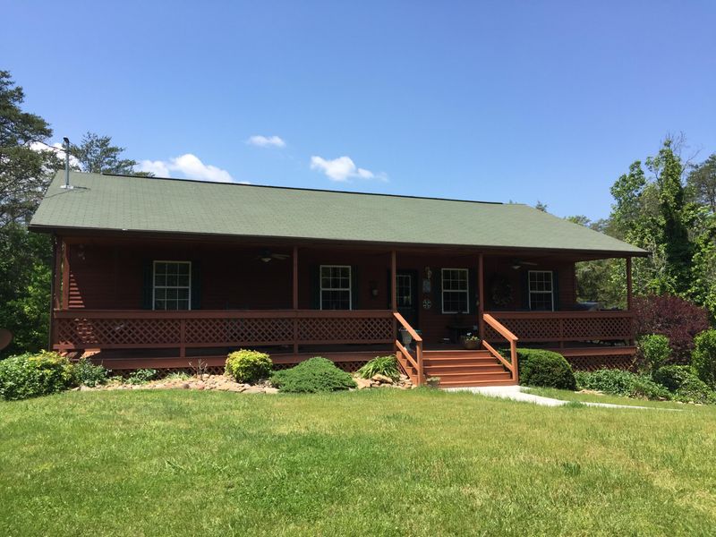 1186 Rule Hollow Rd, Sevierville, TN 37876