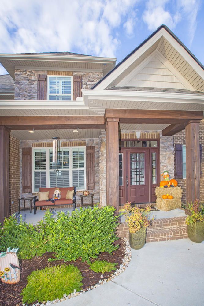 1187 Whisper Trace Ln, Knoxville, TN 37919