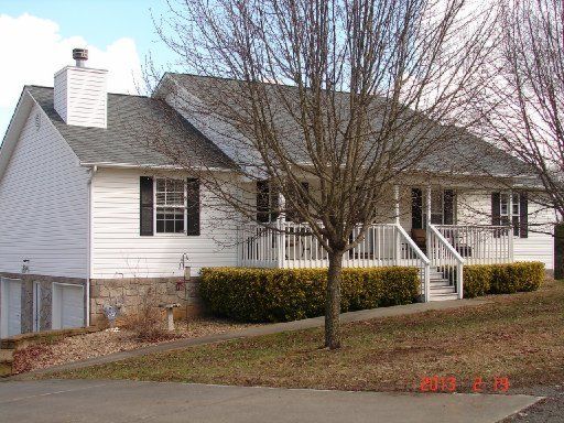 1188 Winding Dr, Sevierville, TN 37876