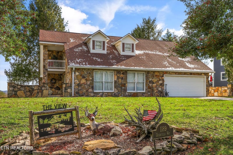 1189 Deerfield Way, Lafollette, TN 37766