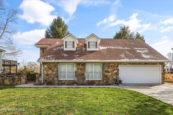1189 Deerfield Way, Lafollette, TN 37766