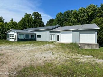 11893 Scott Hwy, Helenwood, TN 37755