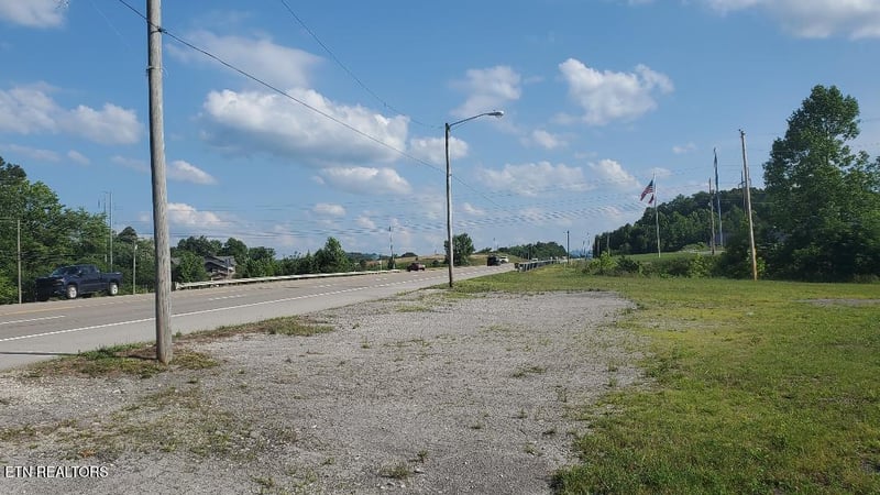 11893 Scott Hwy, Helenwood, TN 37755