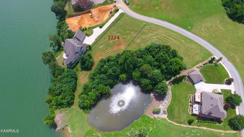 119 Breakers Dr, Vonore, TN 37885
