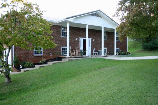 119 Carter Dr, Loudon, TN 37774