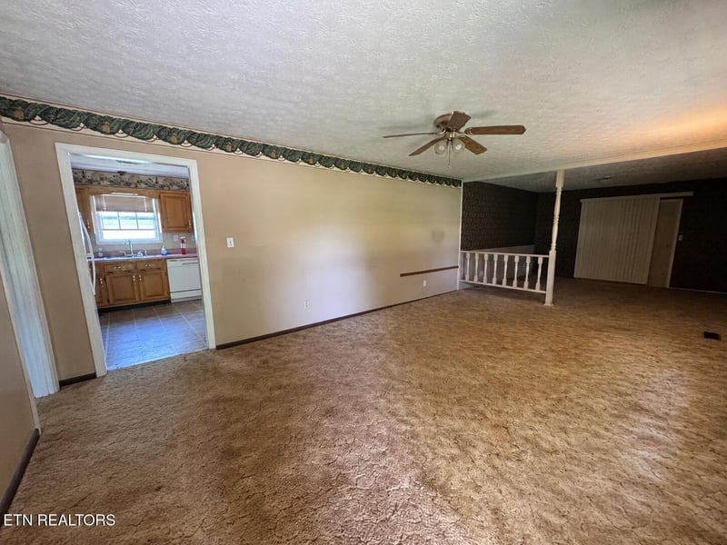 119 Cherokee Cir, Madisonville, TN 37354