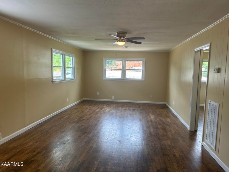 119 Cox Rd, Loudon, TN 37774
