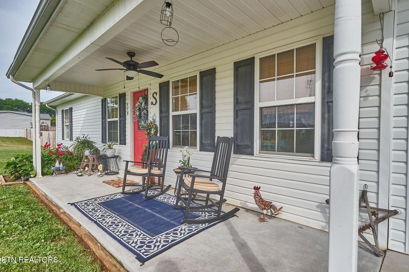 119 Five Oaks Dr, Madisonville, TN 37354