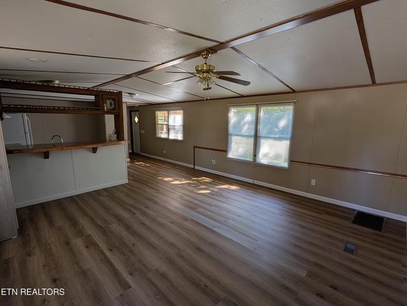 119 Glory Loop, Crossville, TN 38572