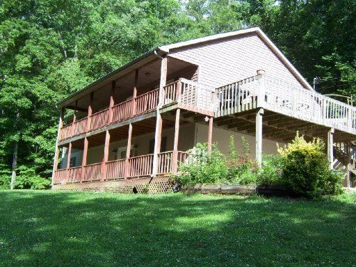119 Hensley Rd, Kingston, TN 37763