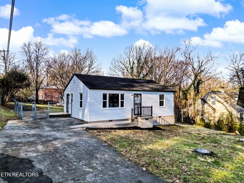 119 Holston Ct, Knoxville, TN 37914