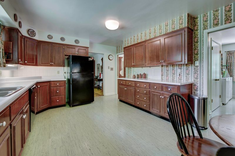 119 Mason Ln, Oak Ridge, TN 37830