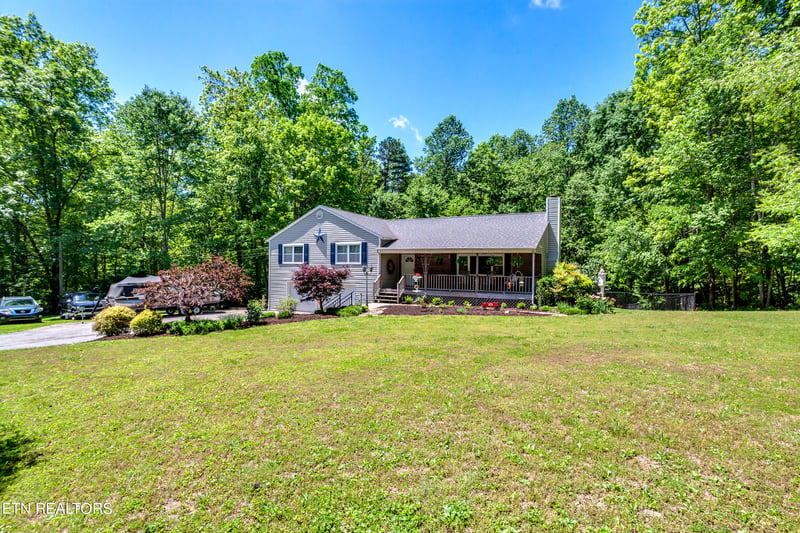 119 Reservoir Rd, Norris, TN 37828
