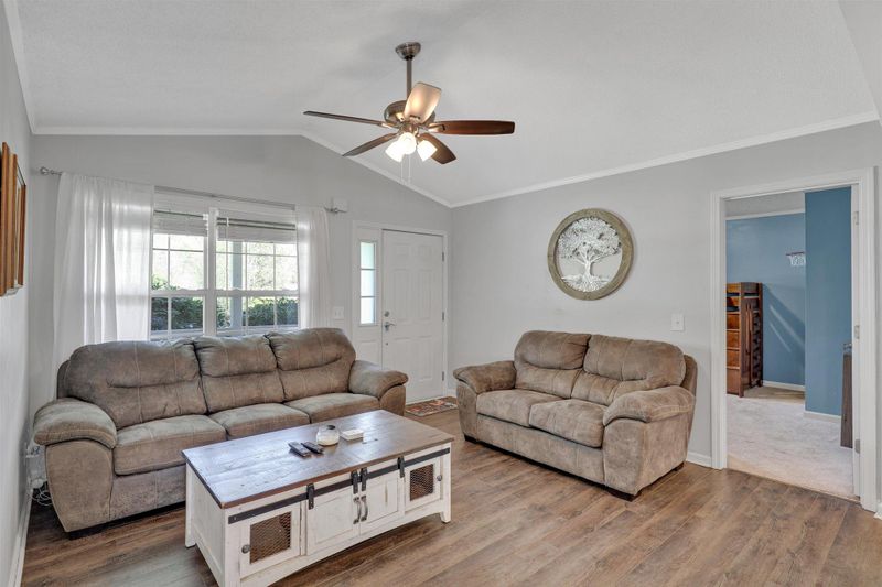 119 Scenic Lake Dr, Harriman, TN 37748