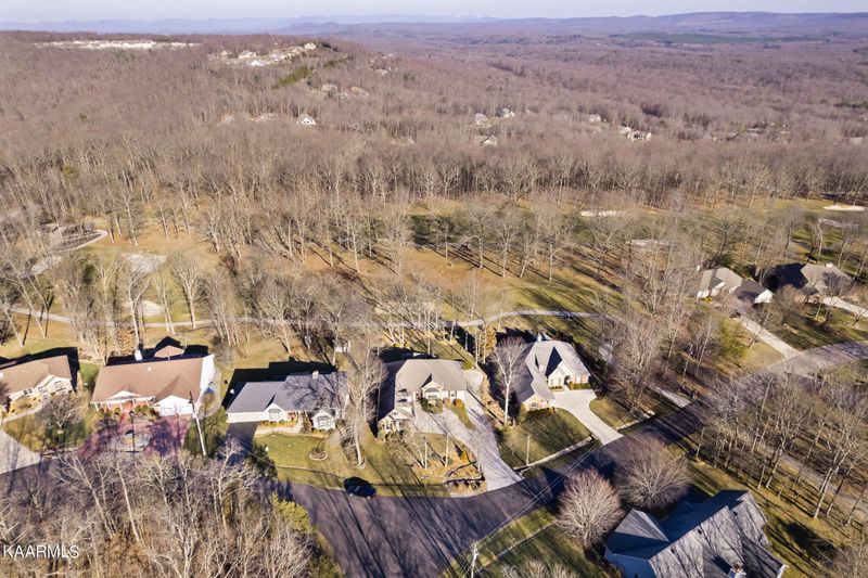 119 Stonewood Dr, Crossville, TN 38558