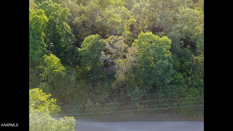 119 Winding Tr, Harriman, TN 37748